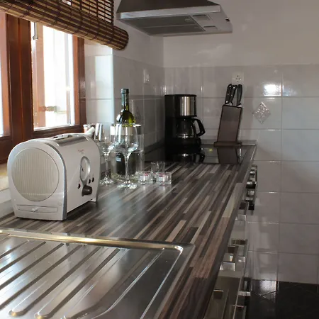 Hrabar トロギール