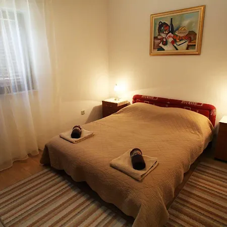 Apartament Hrabar *