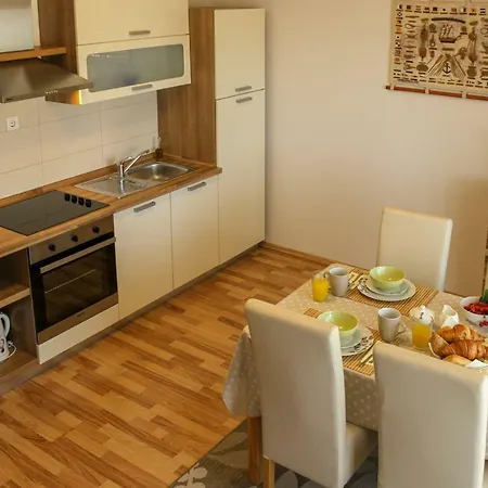 Apartament Hrabar *