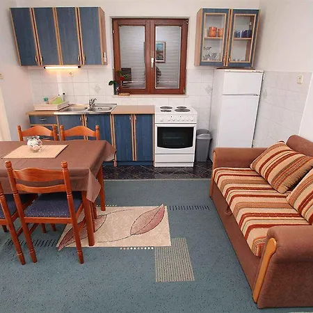 Apartment Hrabar *