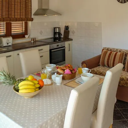 Apartment Hrabar Trogir